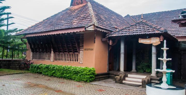 Pagoda Resorts Alappuzha Exterior photo